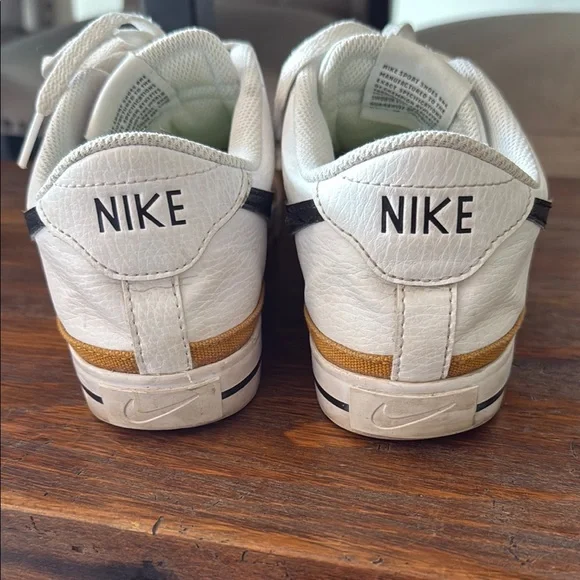 Nike White and Black Sneakers with Tan Trim - Picture 4 of 4